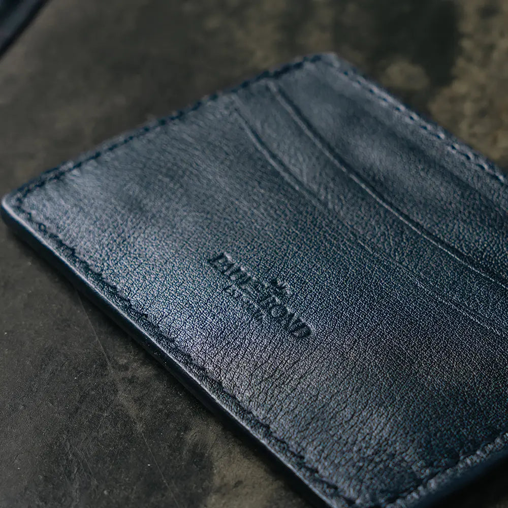 Card Case | Natural Grain Calfskin Leather | Obsidian