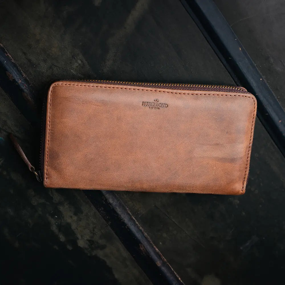 Women's Wallet | Oil Tanned Leather | Crazy